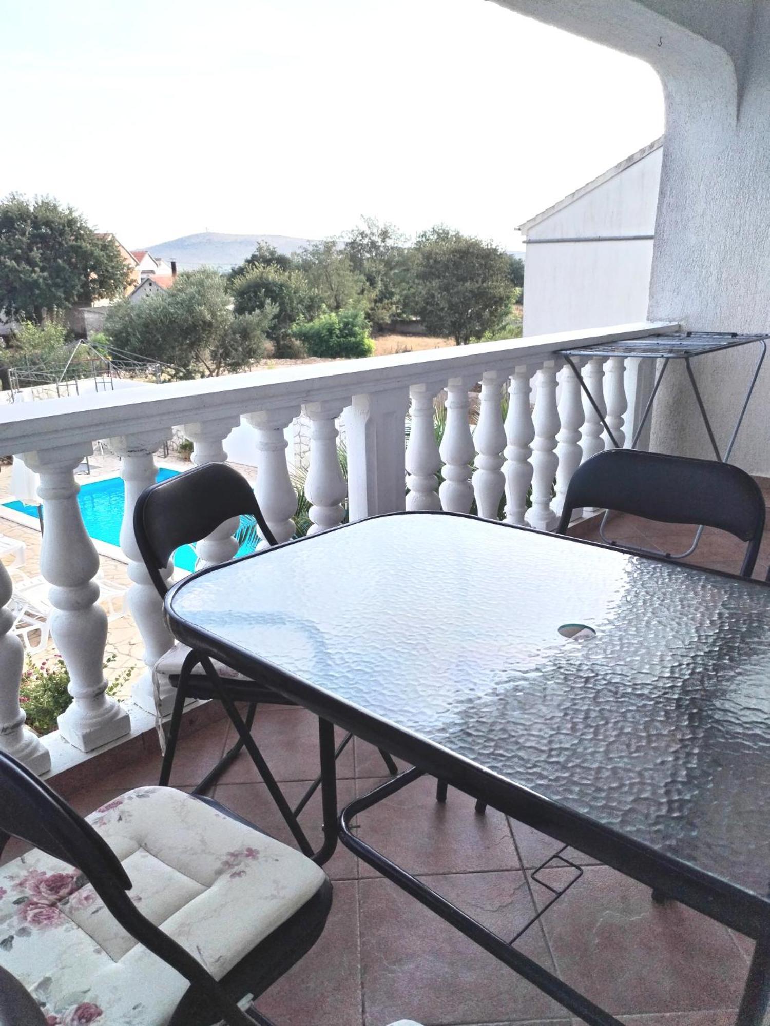 Apartments"Nika" With Private Pool Galovac  Luaran gambar